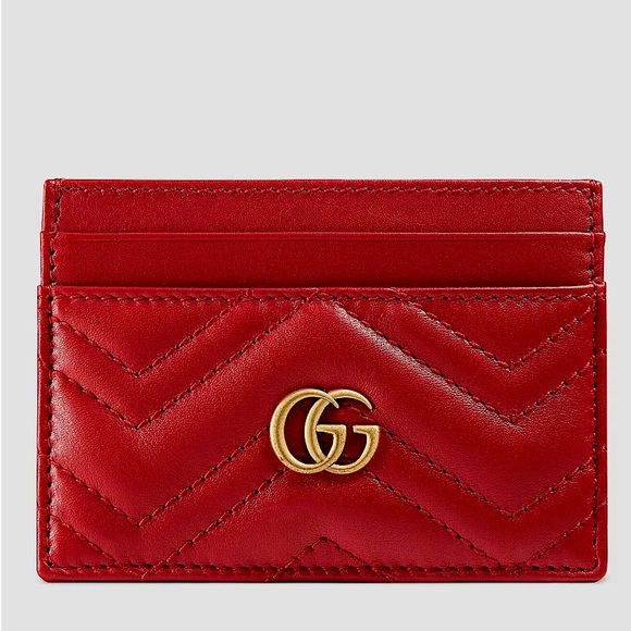 Gucci marmont card case made from soft leather in vibrant hibiscus red. - Picture 1 of 5